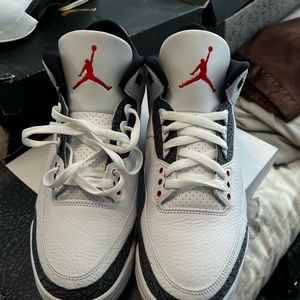 Jordan 3 Retro “red denim “ DS